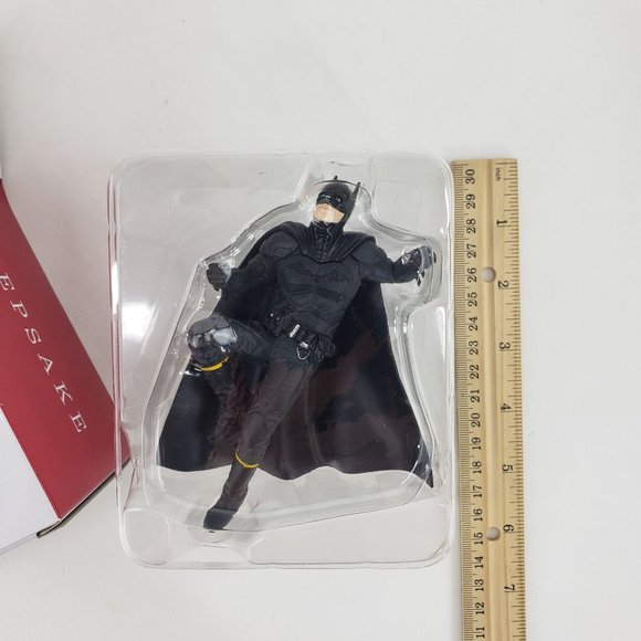 New 2022 "The Batman" Hallmark Keepsake Christmas Ornament Mint in Box - Picture 7 of 8